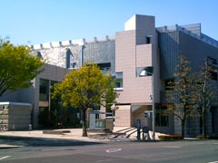 岡山県立美術館の写真
